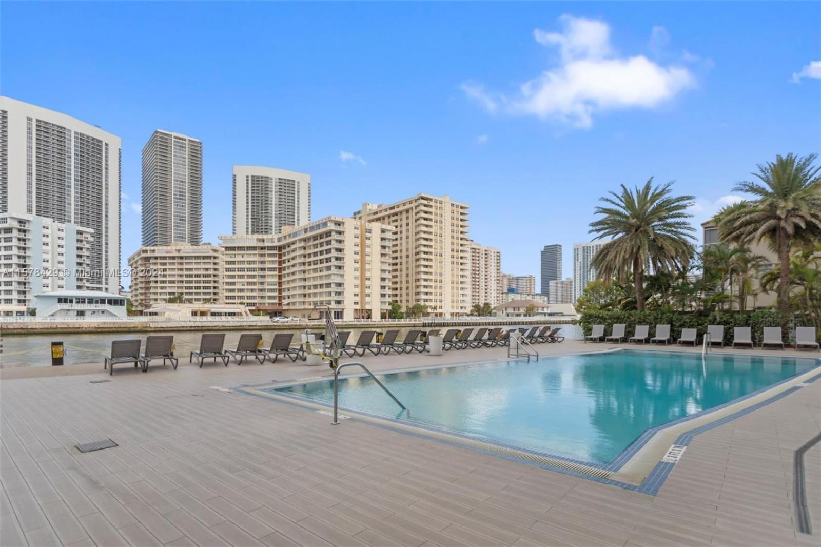 Villa 2602 E Hallandale Beach Blvd 1 Br Exterior foto